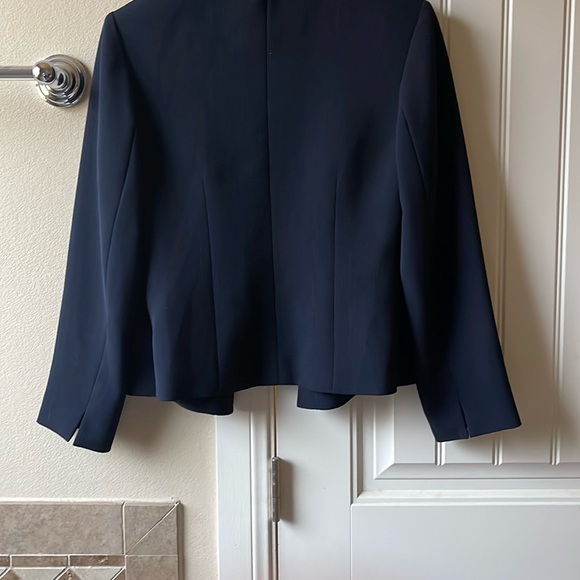 Anne Klein Blue Tailored Blazer with Notched Lapels - Picture 8 of 9